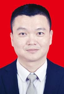李亚军
重庆泰山电缆有限公司党委书记、执行董事李亚军
